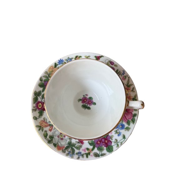 Vintage 1940s Crown Staffordshire Thousand Flowers Bone China Teacup and Saucer - Picture 2 of 7